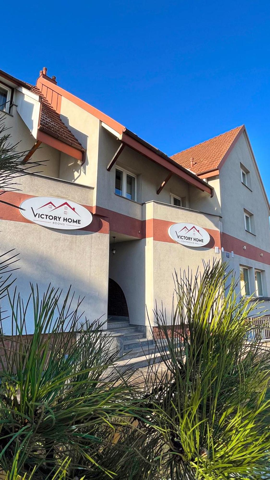 Hotel Victory Home Варшава Екстериор снимка