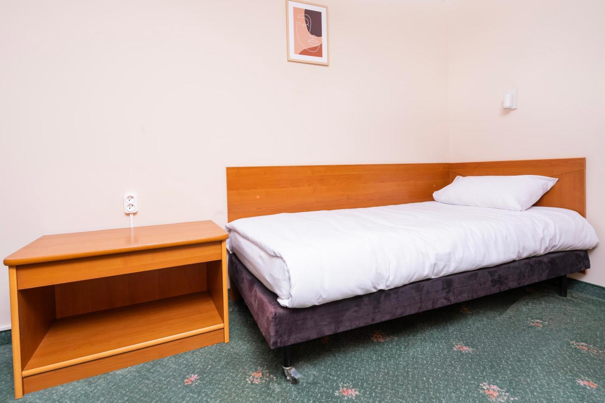 Hotel Victory Home Варшава Екстериор снимка
